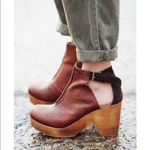 Free People Amber Orchard Clog